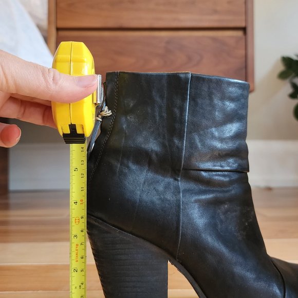 Rag & Bone Black Leather Booties Size 37 - Picture 3 of 5